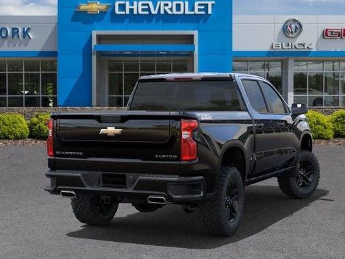 2025 Chevrolet Silverado 1500 Custom Trail Boss