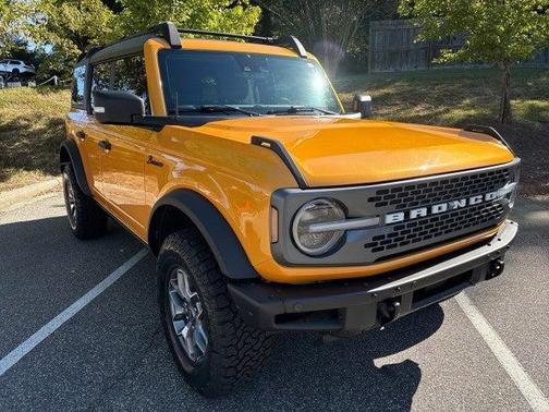 Cyber Orange Metallic Tricoat 2021 Ford Bronco Badlands