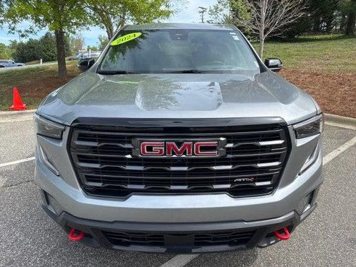 2024 GMC Acadia AWD AT4