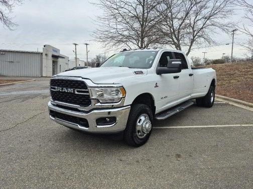 2024 RAM 3500 Big Horn Crew Cab 4x4 8' Box