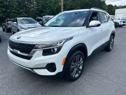 2021 Kia Seltos S