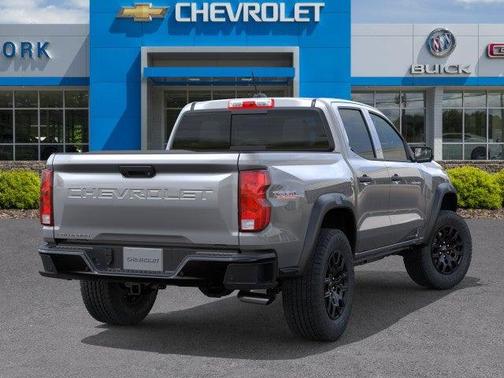 Sterling Gray Metallic 2026 Chevrolet Colorado Trail Boss