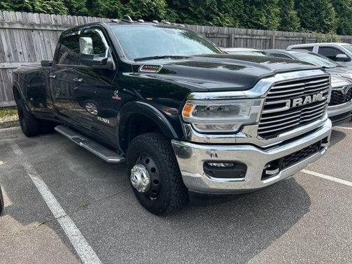 2021 RAM 3500 Laramie Crew Cab 4x4 8' Box