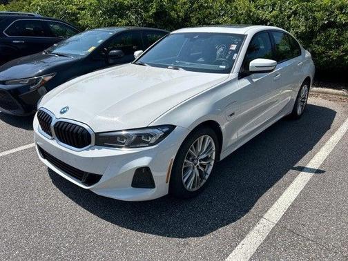 2023 BMW 330e Base