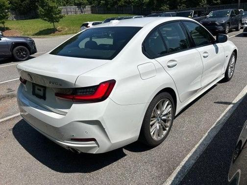 2023 BMW 330e Base