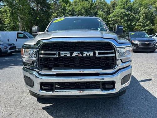 2023 RAM 2500 Tradesman Crew Cab 4x4 6'4' Box