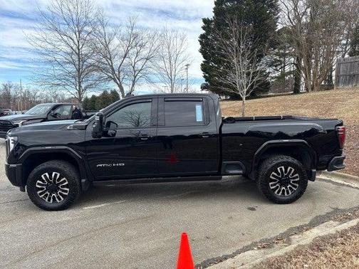 2024 GMC Sierra 3500 AT4