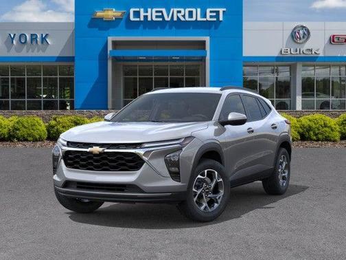 Sterling Gray Metallic 2026 Chevrolet Trax LT