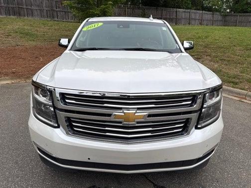 Iridescent Pearl Tricoat 2017 Chevrolet Tahoe Premier
