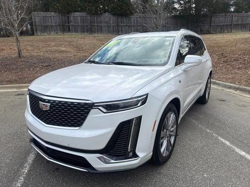 2023 Cadillac XT6 Premium Luxury FWD