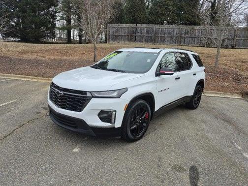 2023 Chevrolet Traverse Premier