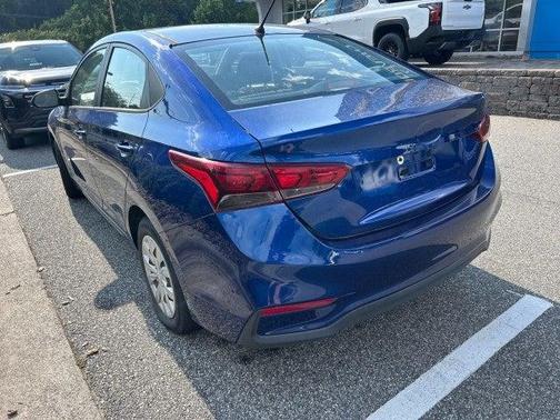 2020 Hyundai Accent SE