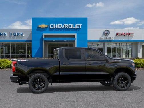Black 2026 Chevrolet Silverado 1500 Custom