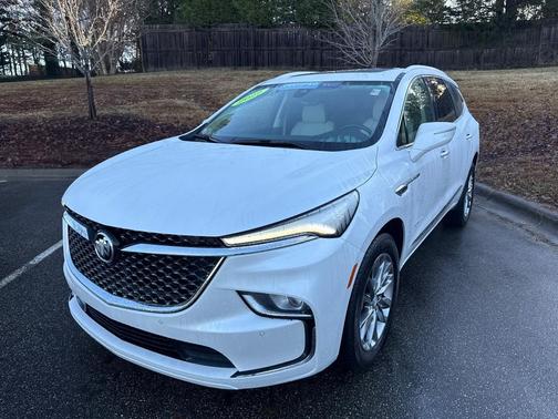 2022 Buick Enclave FWD Avenir