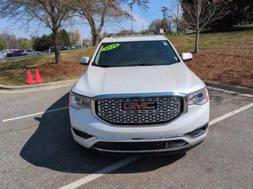 White Frost Tricoat 2019 GMC Acadia Denali