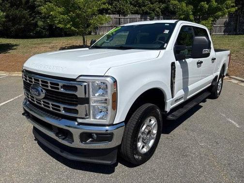 Oxford White 2026 Ford F-250 XL