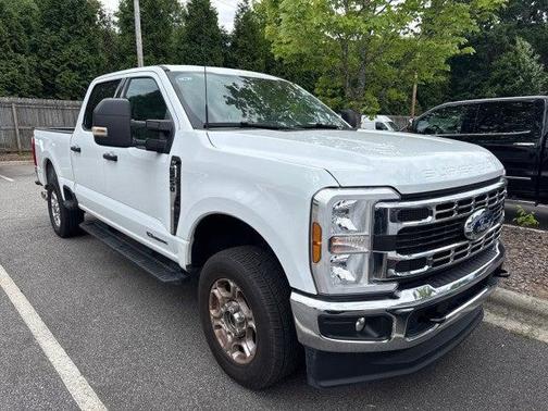 Oxford White 2026 Ford F-250 XL
