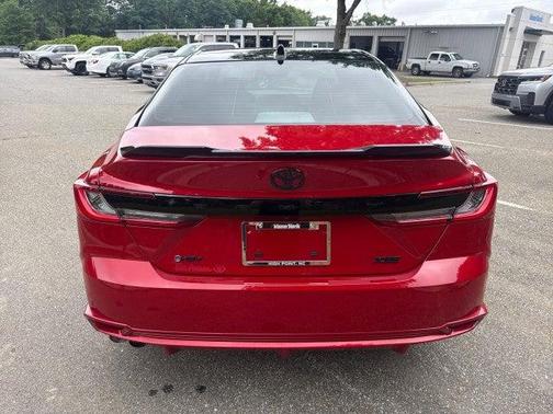 Supersonic Red w/Midnight Black Metallic Roof 2026 Toyota Camry XSE