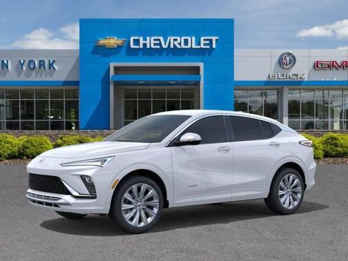 White Frost Tricoat 2026 Buick Envista Avenir FWD