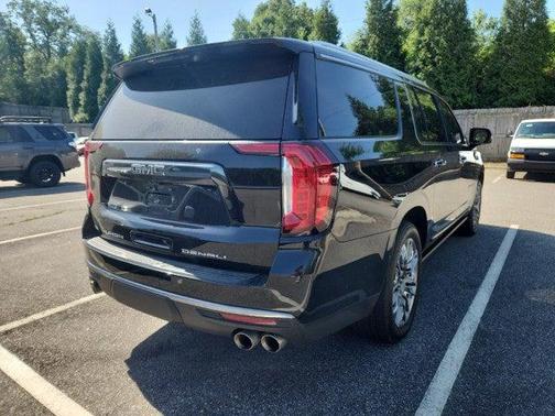 Onyx Black 2023 GMC Yukon XL Denali Ultimate
