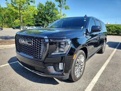 Onyx Black 2023 GMC Yukon XL Denali Ultimate