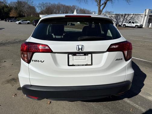 2018 Honda HR-V LX