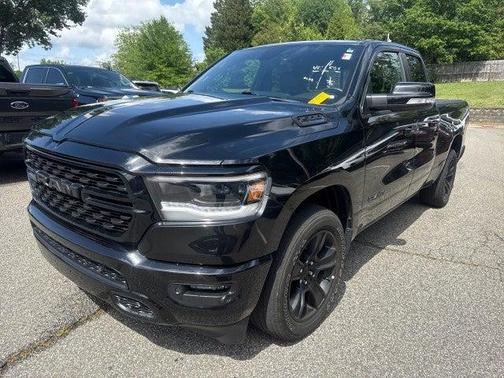 Diamond Black Crystal Pearlcoat 2022 RAM 1500 Big Horn/Lone Star