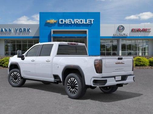 Glacier White Tricoat 2026 GMC Sierra 2500 Denali Ultimate