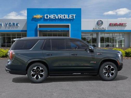 2026 GMC Yukon 4WD AT4