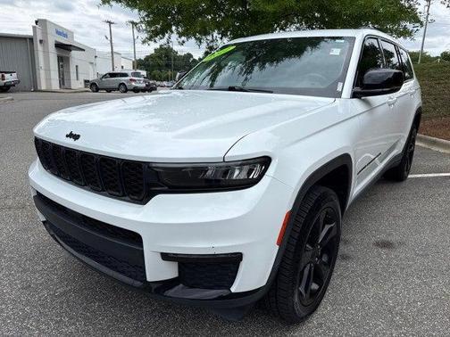 Bright White Clearcoat 2022 Jeep Grand Cherokee L Limited