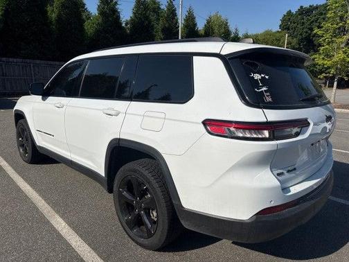 Bright White Clearcoat 2022 Jeep Grand Cherokee L Limited