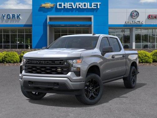 2025 Chevrolet Silverado 1500 Custom