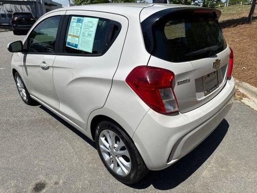 Toasted Marshmallow Metallic 2020 Chevrolet Spark 1LT