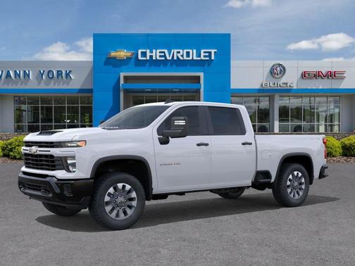 2026 Chevrolet Silverado 2500 Custom