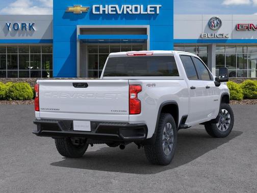 2026 Chevrolet Silverado 2500 Custom