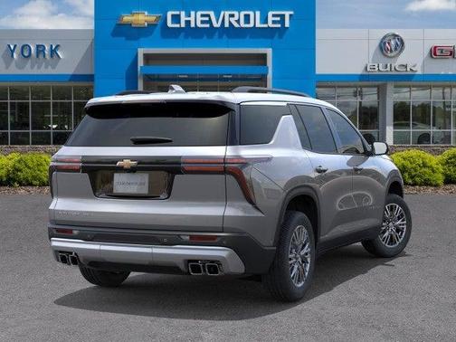 Sterling Gray Metallic 2027 Chevrolet Traverse LT