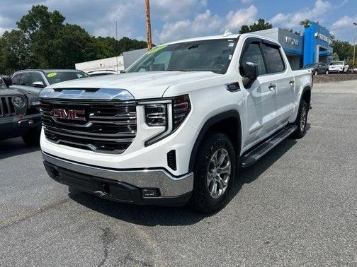 2022 GMC Sierra 1500 SLT
