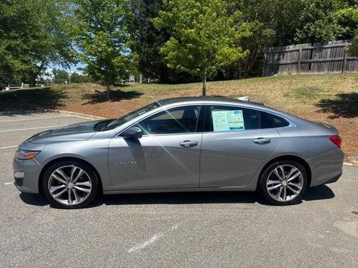 Sterling Gray Metallic 2024 Chevrolet Malibu FWD 2LT