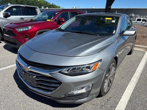 Sterling Gray Metallic 2024 Chevrolet Malibu FWD 2LT