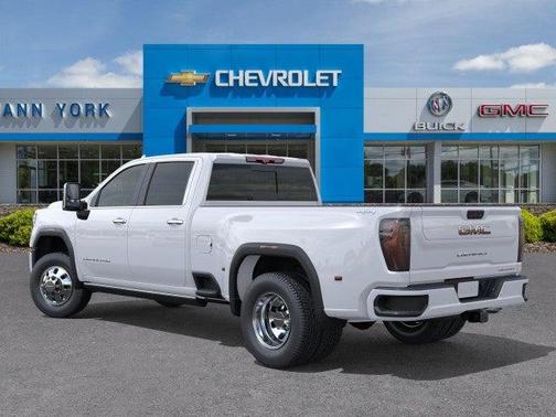 2026 GMC Sierra 3500 Denali