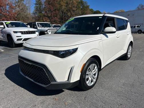 2023 Kia Soul LX