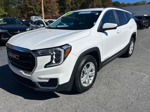 2023 GMC Terrain SLE
