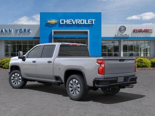 2025 Chevrolet Silverado 2500 Custom