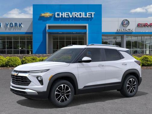 Summit White 2026 Chevrolet Trailblazer LT