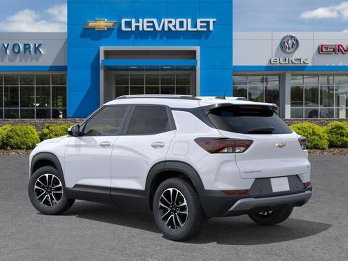 Summit White 2026 Chevrolet Trailblazer LT