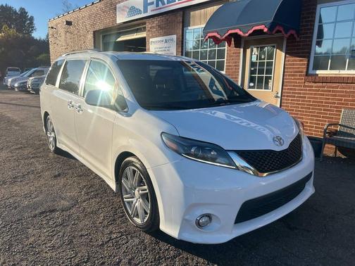 2016 Toyota Sienna SE Premium