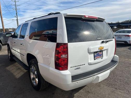 2014 Chevrolet Suburban 1500 LTZ
