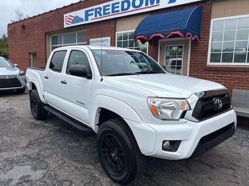 2015 Toyota Tacoma Base