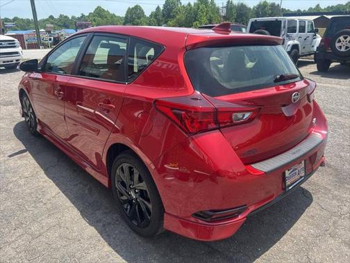 2016 Scion iM Base 4dr Hatchback 6M