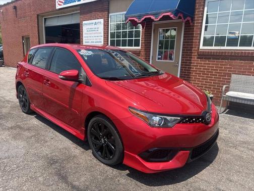 2016 Scion iM Base 4dr Hatchback 6M